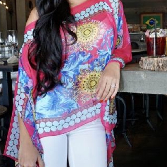 Shawls and ponchos - Picture 7 of 8